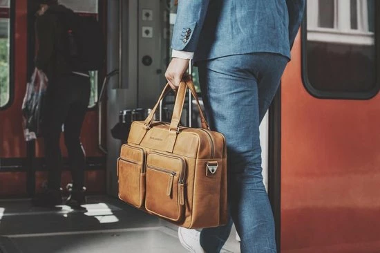 Uitgang ✨ Beste Verkoop 🎉 Chesterfield Misha Leren Laptoptas - 17 Inch - Zwart 😀 🌟 7 Uitgang ✨ Beste Verkoop 🎉 Chesterfield Misha Leren Laptoptas - 17 Inch - Zwart 😀 🌟 - Afbeelding 7