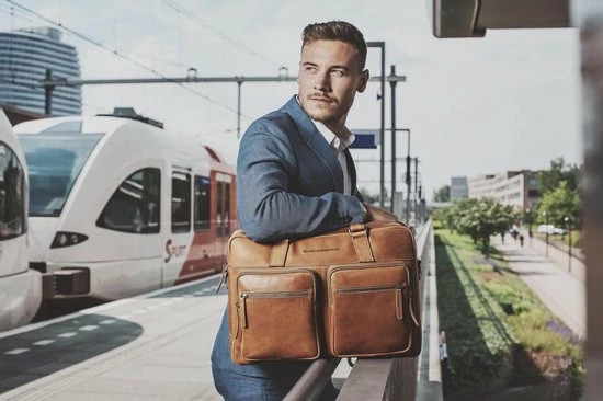 Uitgang ✨ Beste Verkoop 🎉 Chesterfield Misha Leren Laptoptas - 17 Inch - Zwart 😀 🌟 17 Uitgang ✨ Beste Verkoop 🎉 Chesterfield Misha Leren Laptoptas - 17 Inch - Zwart 😀 🌟 - Afbeelding 17