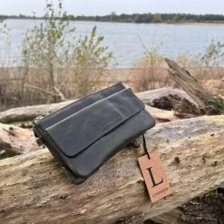 Gloednieuw 🔥 Promo 🔔 Lundholm Schoudertas Dames Top Kwaliteit Leer Olijf Groen - Schoudertasje Dames Klein Crossbody Tas | Cadeau Voor Vriendin Tip | Scandinavisch Design - Lundholm Myrdal Serie 🎉 🌟 -Tassen-dames Verkoop 550x412 12