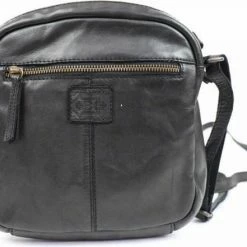 Korting ๐ Korting ๐ Bear Design Crossbodytas Cow Lavato Leer - Zwart ๐ โจ 29 Korting ๐ Korting ๐ Bear Design Crossbodytas Cow Lavato Leer - Zwart ๐ โจ -Tassen-dames Verkoop 550x441 2