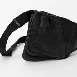 Beste Verkoop π Korting β€οΈ Bag2Bag Cayo | Crossbody Bag | Zwart π βοΈ 11 Beste Verkoop π Korting β€οΈ Bag2Bag Cayo | Crossbody Bag | Zwart π βοΈ -Tassen-dames Verkoop 550x492 1