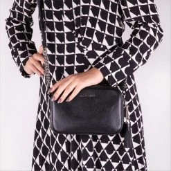 Gloednieuw ๐ฅฐ Nieuw ๐คฉ Michael Kors Crossbodytas Jet Set Leer - Zwart ๐ โ 34 Gloednieuw ๐ฅฐ Nieuw ๐คฉ Michael Kors Crossbodytas Jet Set Leer - Zwart ๐ โ -Tassen-dames Verkoop 550x550 378