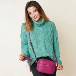 Nieuw ✔️ Beste Verkoop 🎁 Yehwang Deze Modieuze Crossboddy Tas Gemaakt Van Soepel Kunstleer Met Een Reliëf Is Een Echte Musthave! - Een Bijzonder Handige Tas Voor Allerlei Gelegenheden - Gemakkelijk Om Spullen In Mee Te Nemen - Lekker Ruim Een Apart Ritsvakje En Nog Een Open Vakje ⭐ 🎉 -Tassen-dames Verkoop 550x550 476