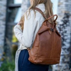 Flash-uitverkoop ๐ Beste deal ๐ Chesterfield Manchester Leren Rugzak - Cognac โจ ๐ 56 Flash-uitverkoop ๐ Beste deal ๐ Chesterfield Manchester Leren Rugzak - Cognac โจ ๐ -Tassen-dames Verkoop 550x550 593