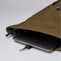 Flash-uitverkoop ⌛ Flash-uitverkoop ✔️ Sandqvist Dante Metal Hook Olive Rugzak Vegan SQA1678 Olijfgroen ❤️ ❤️ -Tassen-dames Verkoop 550x686 1