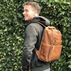 Groothandel π Beste Pirce β¨ The Chesterfield Brand Leren Rugzak Zwart Austin π π 37 Groothandel π Beste Pirce β¨ The Chesterfield Brand Leren Rugzak Zwart Austin π π -Tassen-dames Verkoop 550x733 18