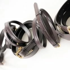 Nieuw ๐คฉ Beste Pirce ๐ XARI COLLECTIONS - 'Coffee' Donkerbruin Leren Hengsel - Goud Hardware - 0.8 Cm Breed - Hengsel Handtas - Leder Hengsel Los Voor Tas - Crossbody Strap / Vervang Tashengsel Voor Over De Schouder - Schouderriem - Bagstrap - Bruin Leer Schouderband ๐ฅ ๐ 10 Nieuw ๐คฉ Beste Pirce ๐ XARI COLLECTIONS - 'Coffee' Donkerbruin Leren Hengsel - Goud Hardware - 0.8 Cm Breed - Hengsel Handtas - Leder Hengsel Los Voor Tas - Crossbody Strap / Vervang Tashengsel Voor Over De Schouder - Schouderriem - Bagstrap - Bruin Leer Schouderband ๐ฅ ๐ -Tassen-dames Verkoop 550x733 40