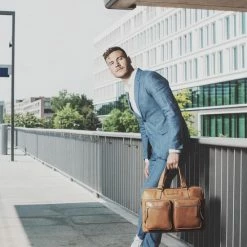 Uitgang ✨ Beste Verkoop 🎉 Chesterfield Misha Leren Laptoptas - 17 Inch - Zwart 😀 🌟 35 Uitgang ✨ Beste Verkoop 🎉 Chesterfield Misha Leren Laptoptas - 17 Inch - Zwart 😀 🌟 -Tassen-dames Verkoop 550x823 5