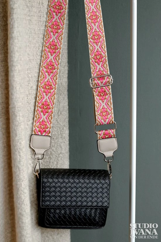 Beste deal π Coupon βοΈ STUDIO Ivana Van Der Ende STUDIO Ivana - Gekleurde Schouderband Tas - 5 Cm Breed - Tassenband Retro Print Fuchsia/lichtbruin - Brede Bagstrap Met Borduursel π€© π 2 Beste deal π Coupon βοΈ STUDIO Ivana Van Der Ende STUDIO Ivana - Gekleurde Schouderband Tas - 5 Cm Breed - Tassenband Retro Print Fuchsia/lichtbruin - Brede Bagstrap Met Borduursel π€© π - Afbeelding 2